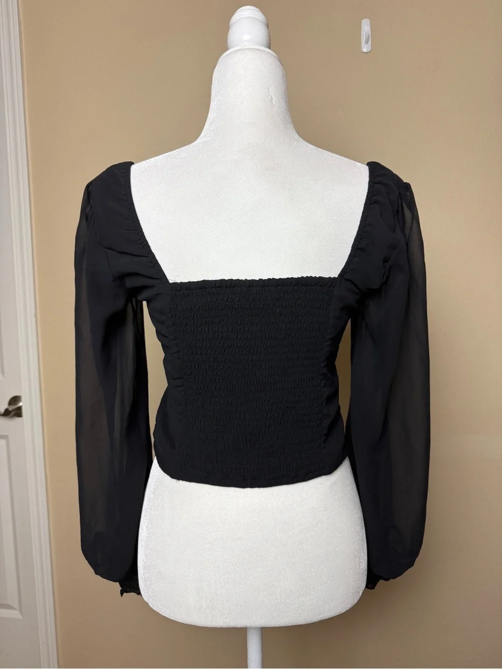 Abercrombie & Fitch Puff Sleeve Top Size Medium